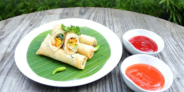 Vietnamese Fresh Spring Rolls